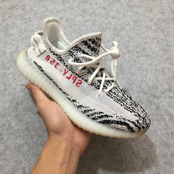 Adidas Yeezy Boost 350 V2 Zebra Men 8 Running Shoes